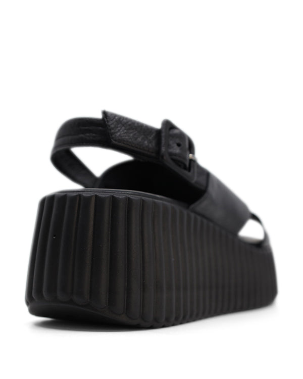 LUNA SOLE DAPHNEE FLAT SANDALS