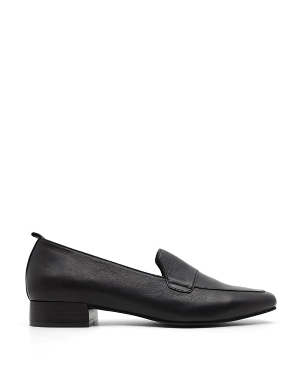BUENO JUSTINE FLAT SHOES