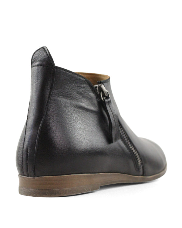 BUENO HALO ANKLE BOOTS