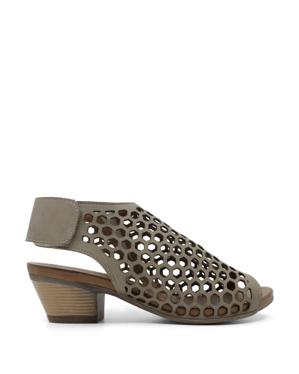 BUENO RANCH MID HEELS