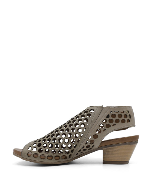 BUENO RANCH MID HEELS