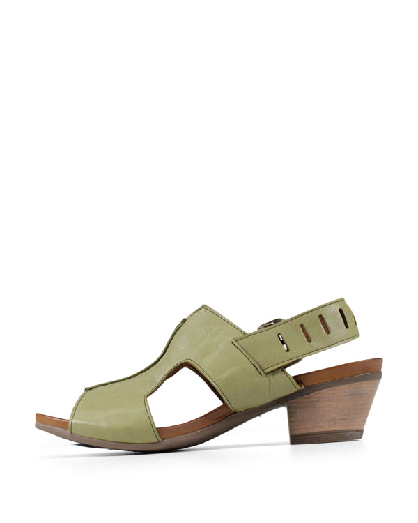 BUENO RICA MID HEELS