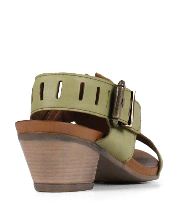 BUENO RICA MID HEELS