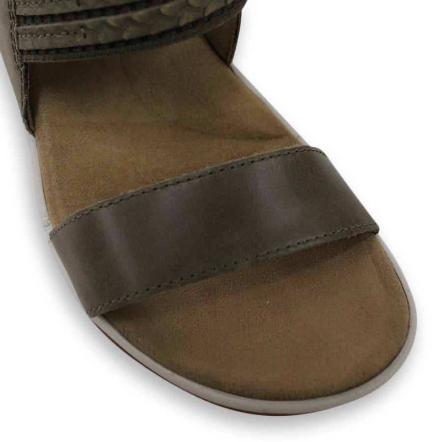 HALSA CHANTAL MID HEELS