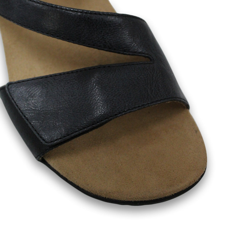 HALSA DENIA FLAT SANDALS