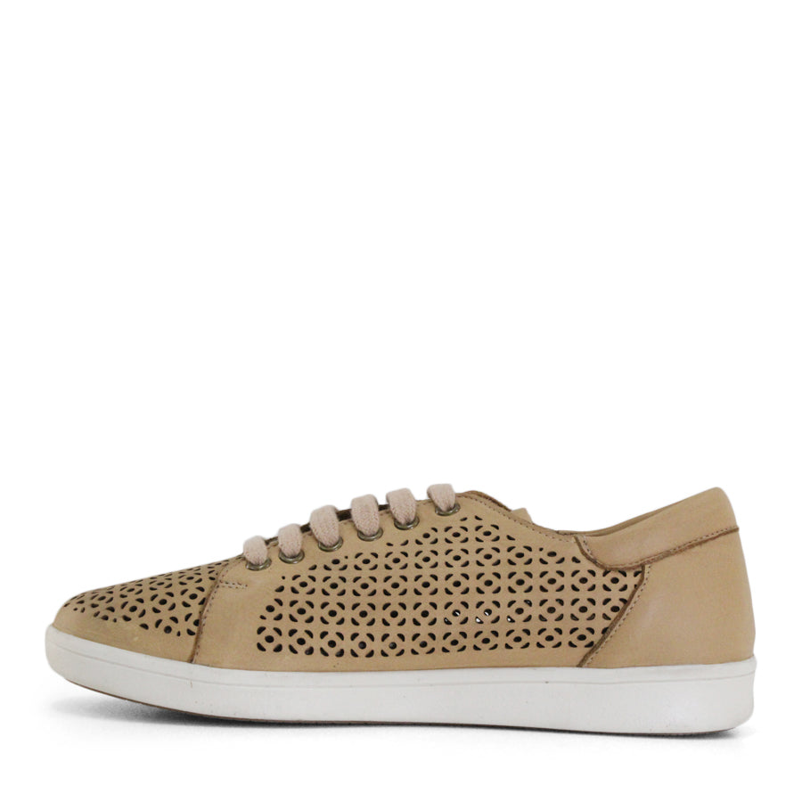 TESSELLI XD HETTA CASUAL SHOE
