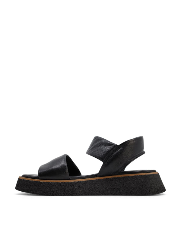 LUNA SOLE BINDY FLAT SANDALS