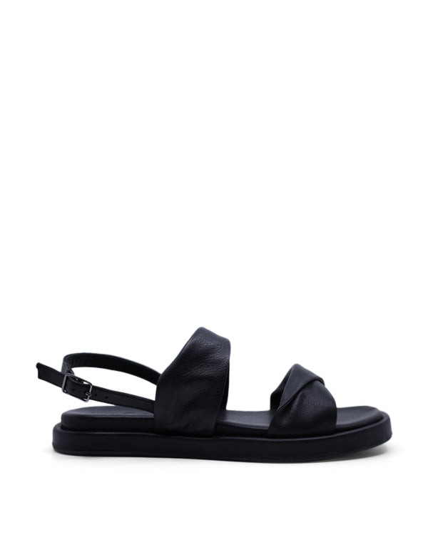 LUNA SOLE COURTNEY FLAT SANDALS