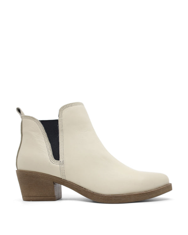 LUNA SOLE LILY ANKLE BOOTS