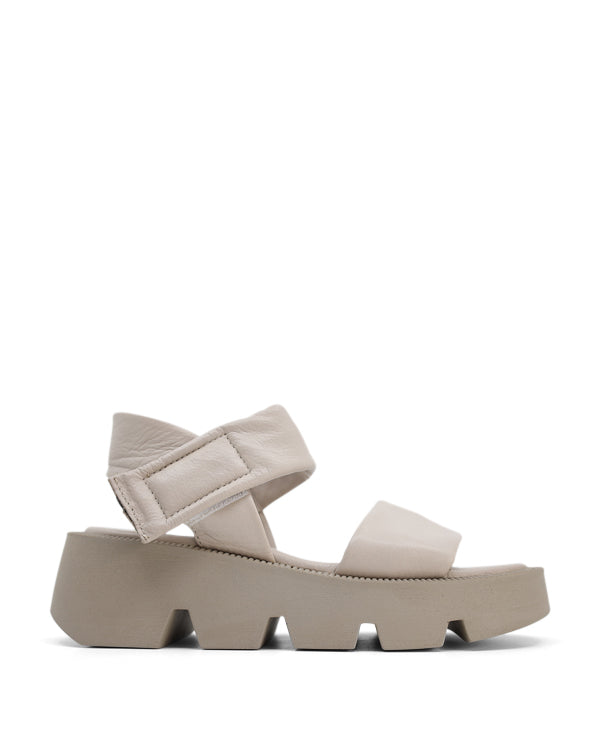 LUNA SOLE NOVI FLAT SANDALS