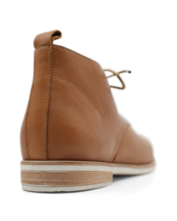 BUENO PERRY ANKLE BOOTS