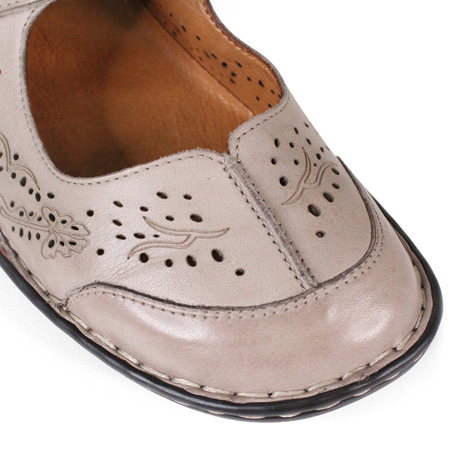 TESSELLI GERTRUDE CASUAL SHOE