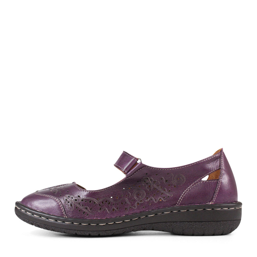TESSELLI GERTRUDE CASUAL SHOE
