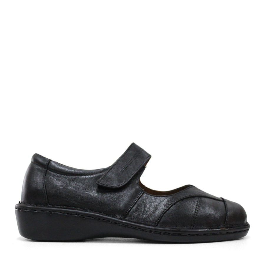 TESSELLI GWENDA CASUAL SHOE