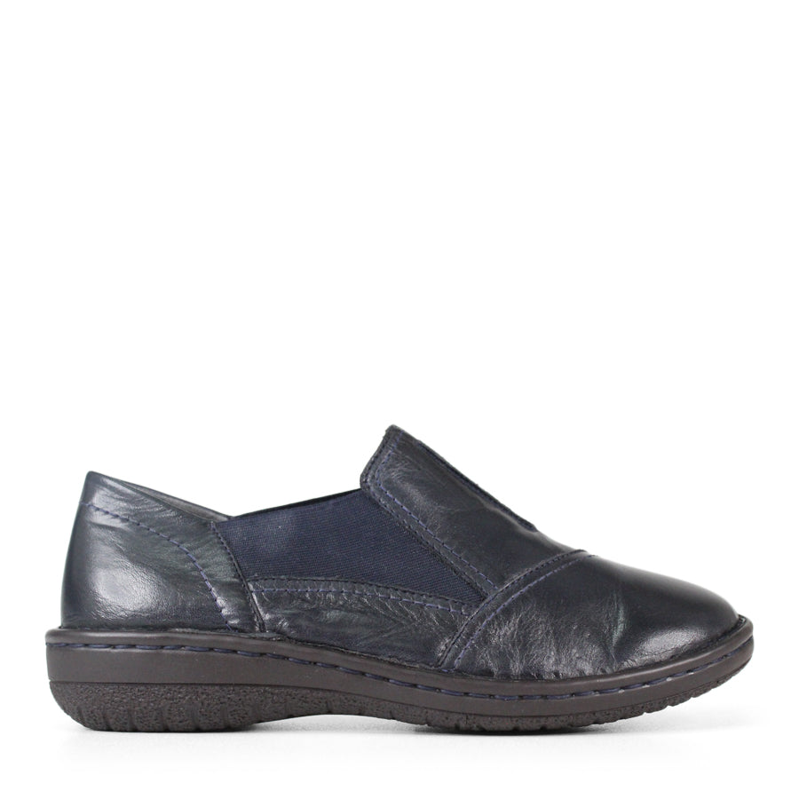TESSELLI GYRO CASUAL SHOE