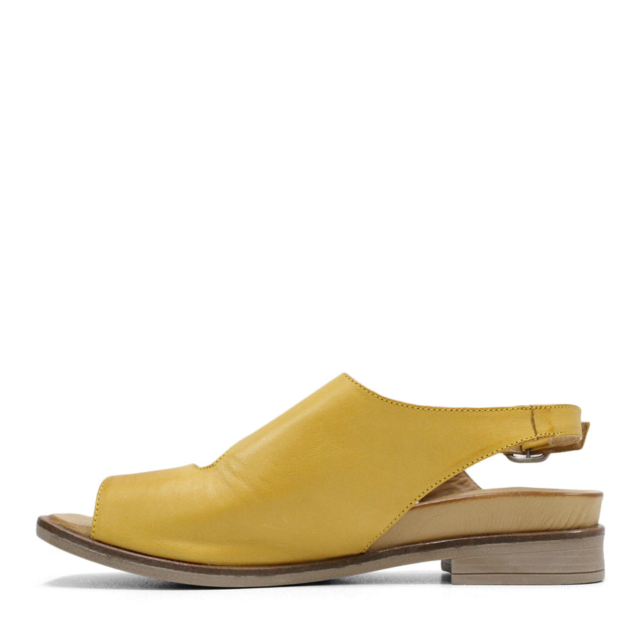 TESSELLI TRACY SANDALS