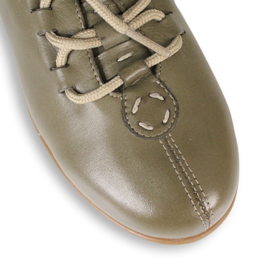 TESSELLI TRENT CASUAL SHOE