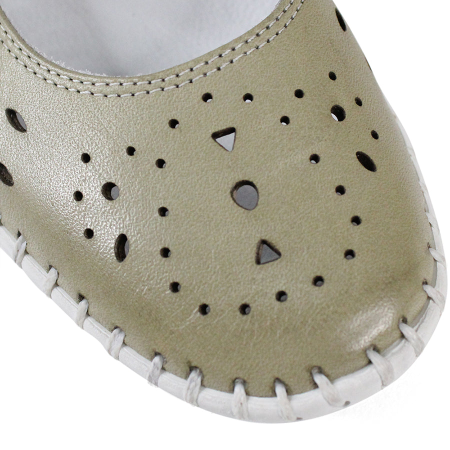 TESSELLI VANCE FLAT SHOES