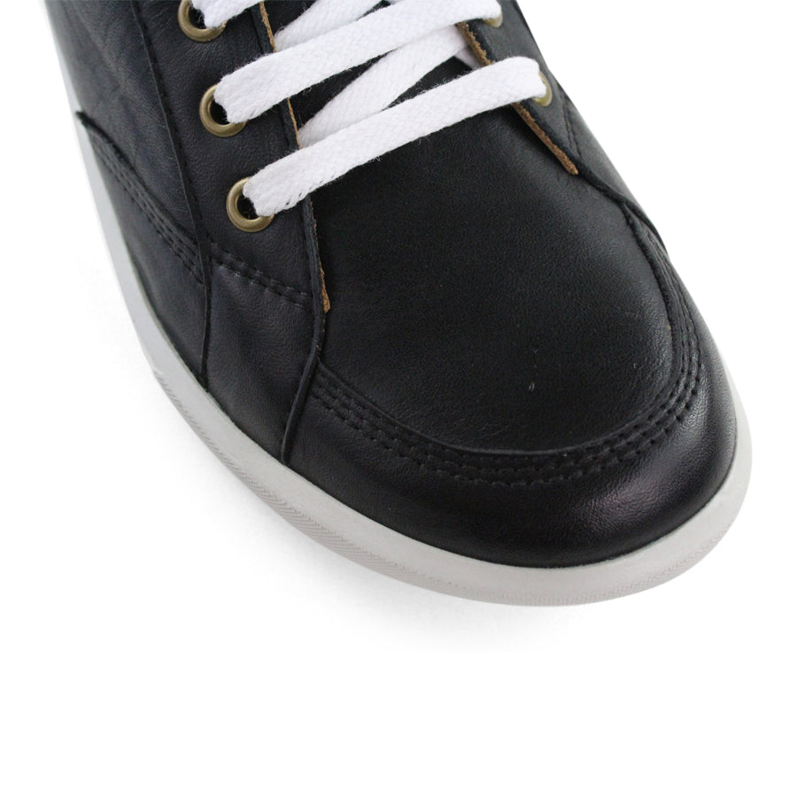 TESSELLI XD BAILEY CASUAL SHOE