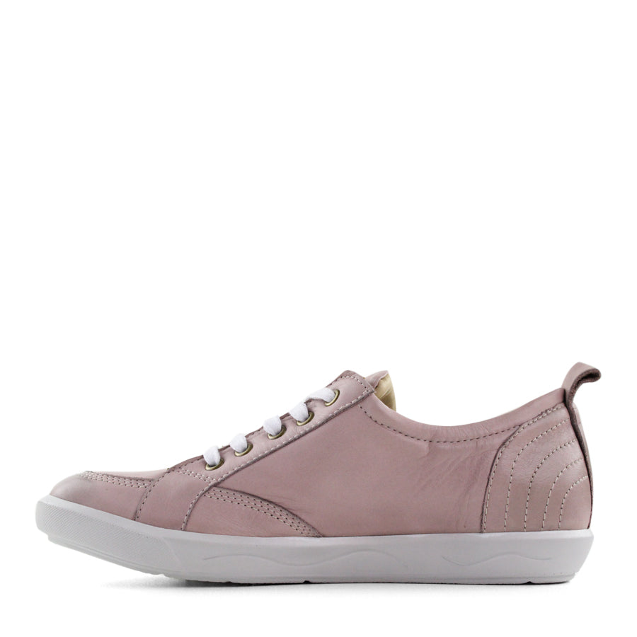 TESSELLI XD BAILEY CASUAL SHOE