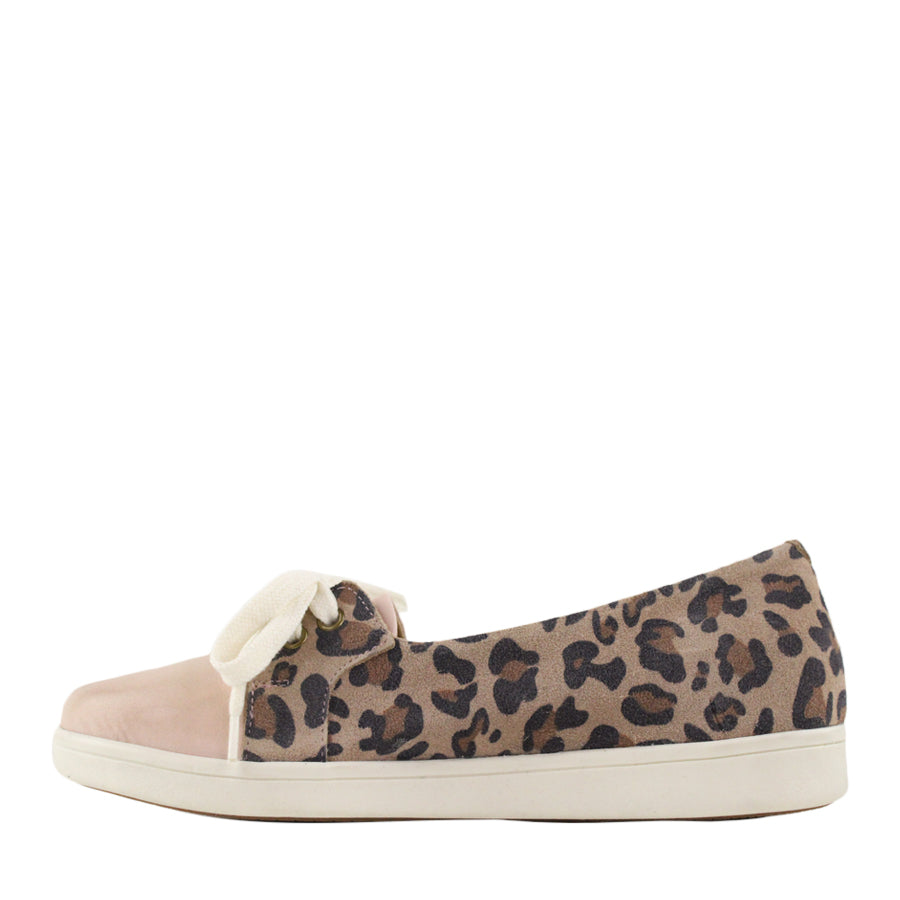 TESSELLI XD HANITA CASUAL SHOE