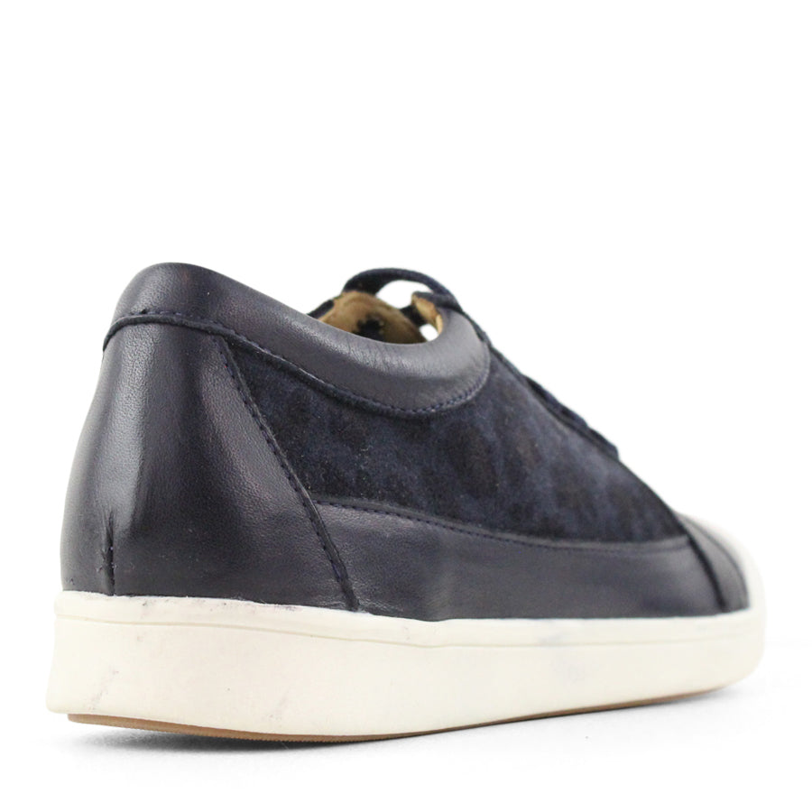 TESSELLI XD HARRIET CASUAL SHOE