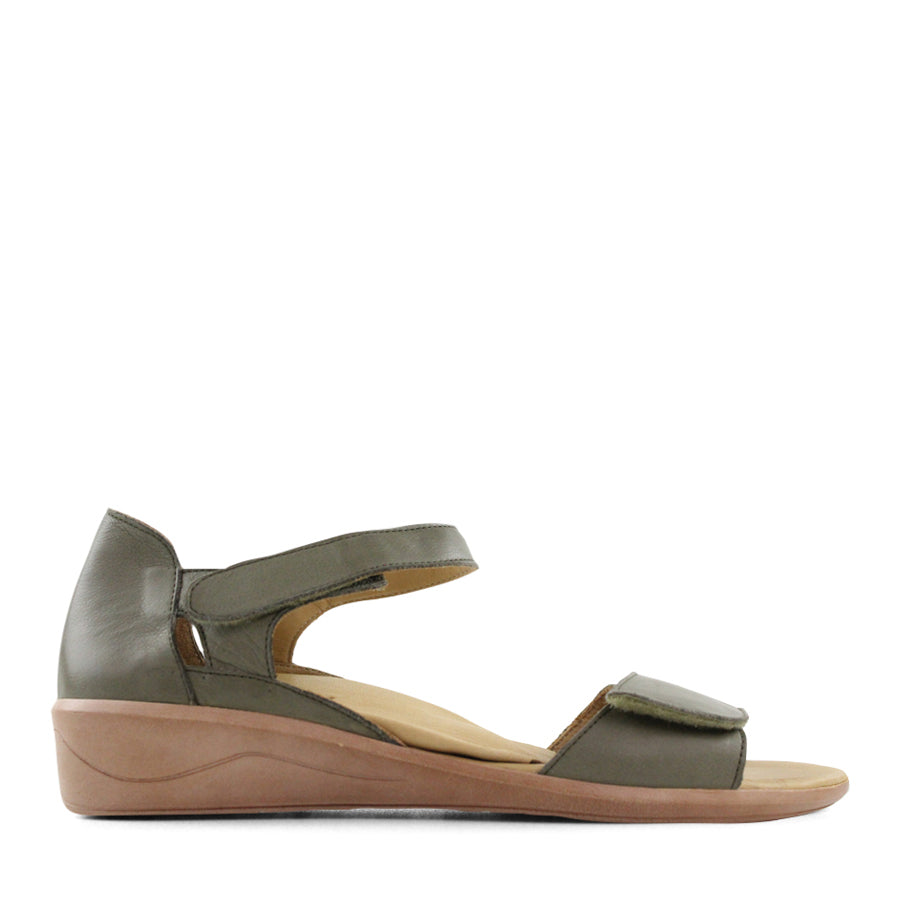 TESSELLI XD JACEY FLAT SANDALS