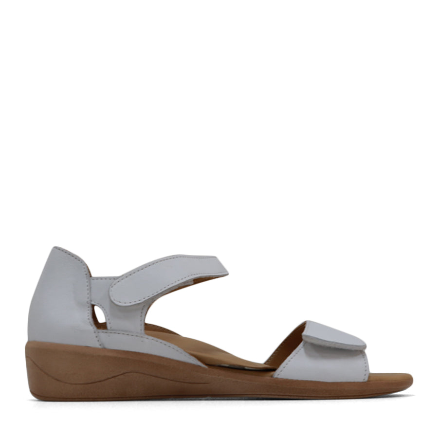 TESSELLI XD JACEY FLAT SANDALS