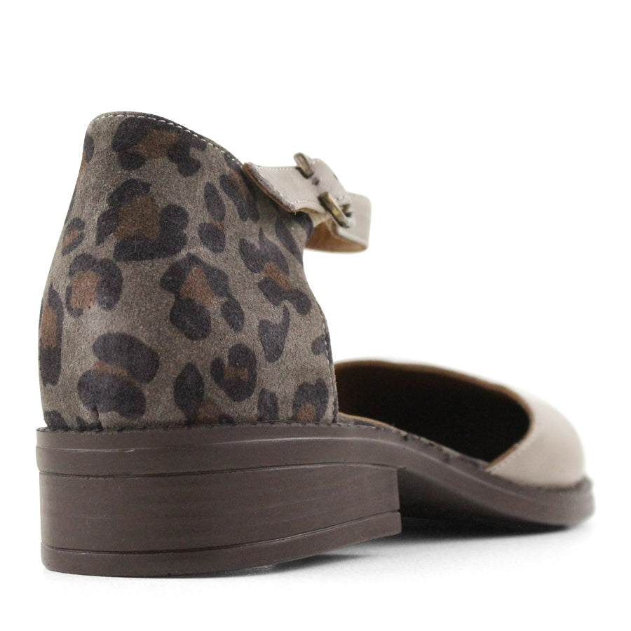 TESSELLI ORIANA FLAT SHOES
