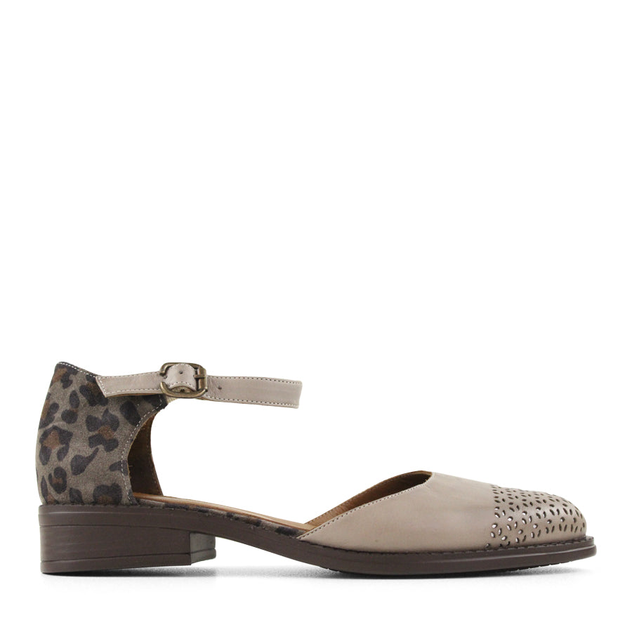 TESSELLI ORIANA FLAT SHOES