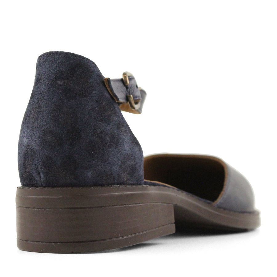 TESSELLI ORIANA FLAT SHOES