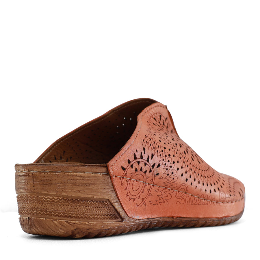 TESSELLI ESMERALDA FLAT SANDALS