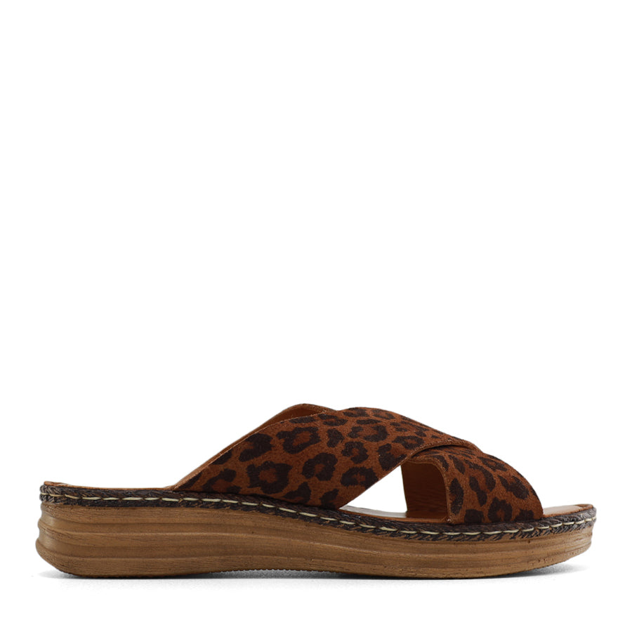 TESSELLI GABBY FLAT SANDALS
