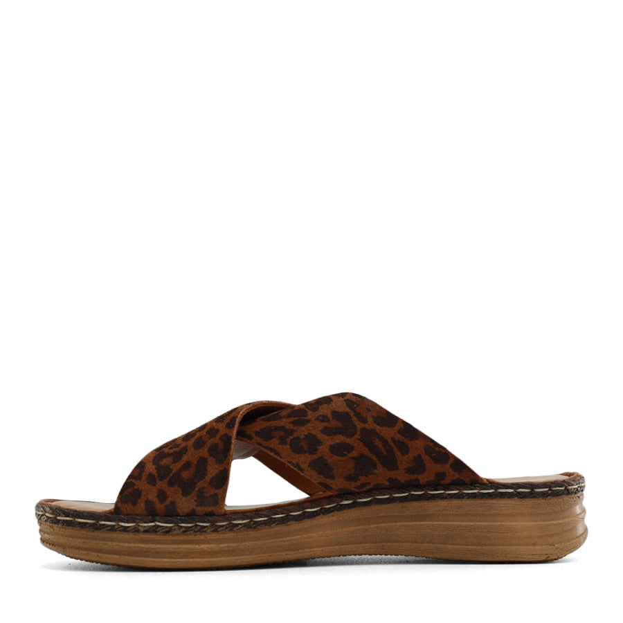 TESSELLI GABBY FLAT SANDALS