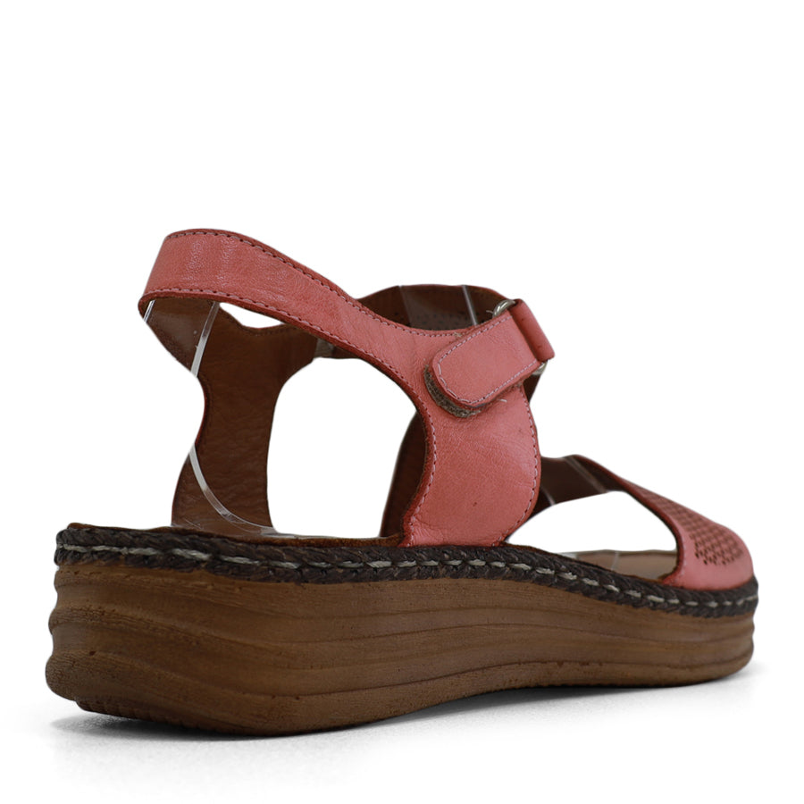 TESSELLI GAYLE FLAT SANDALS