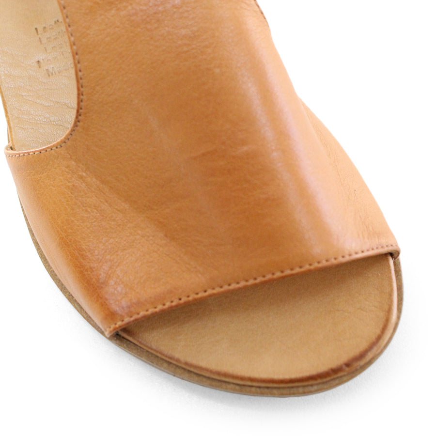 TESSELLI GEORGINA FLAT SANDALS