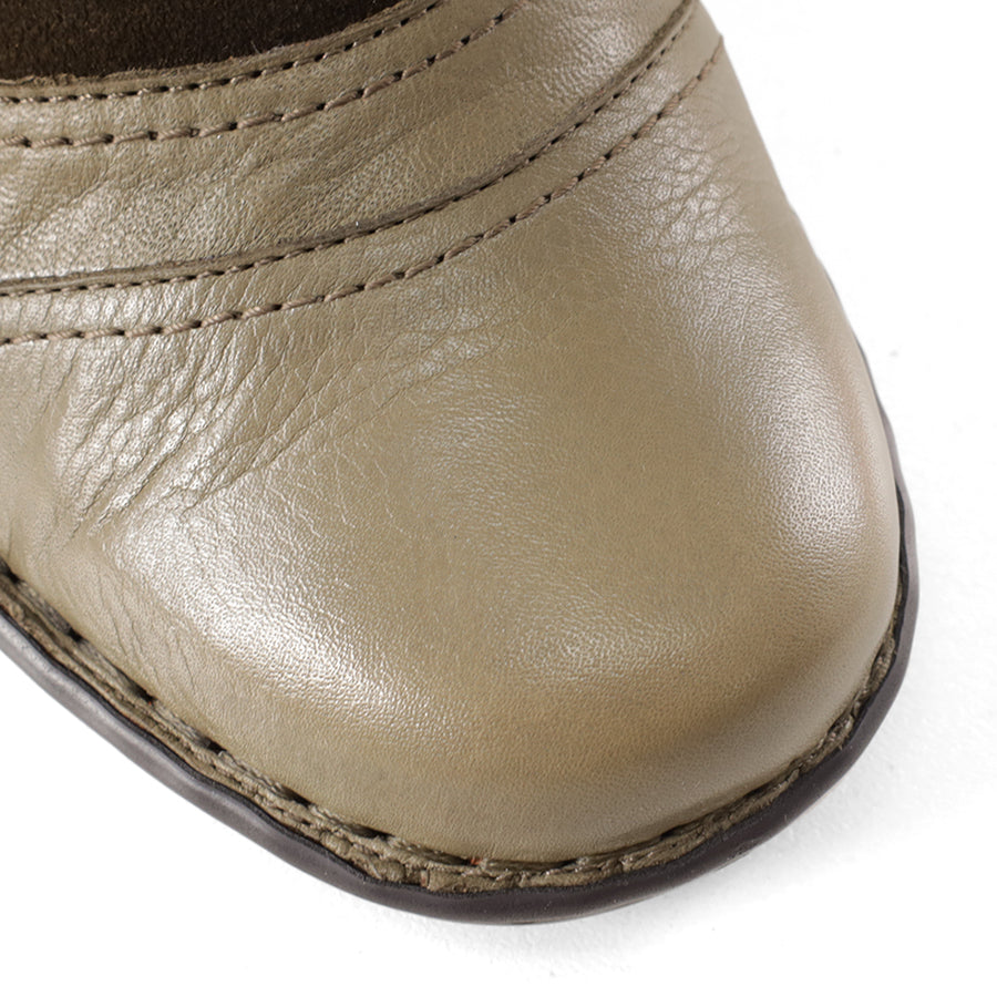 TESSELLI GIBSON CASUAL SHOE