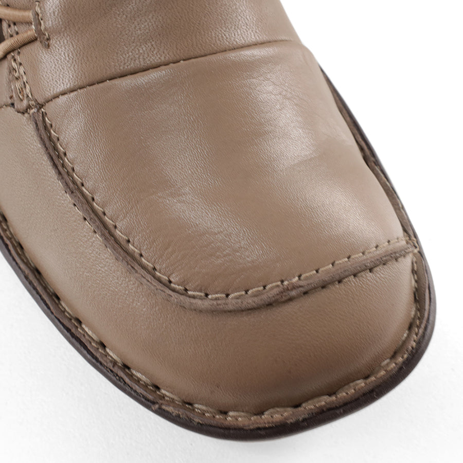 TESSELLI GINNY CASUAL SHOE