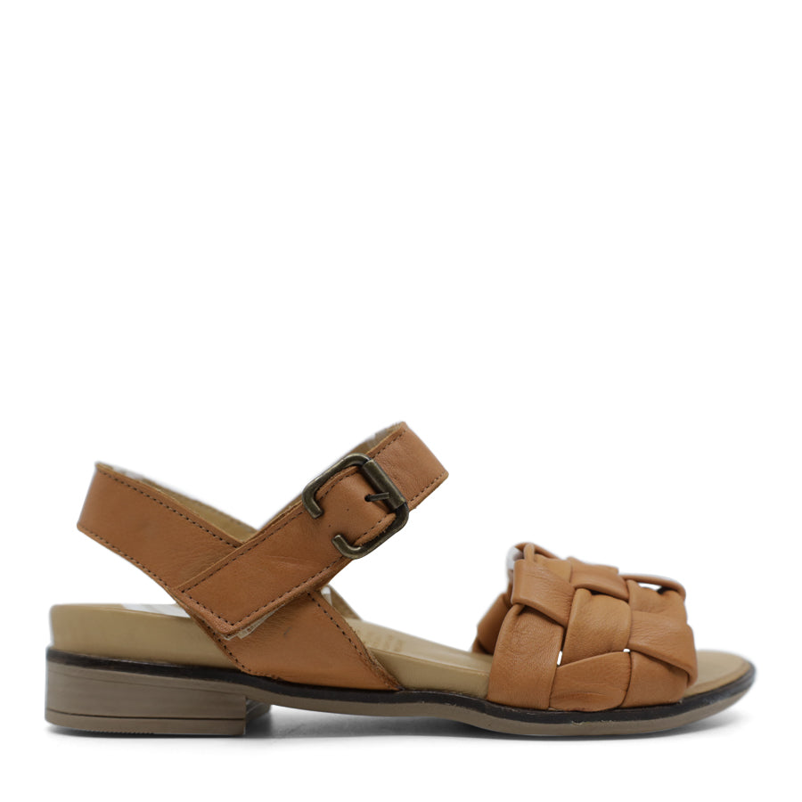 TESSELLI GOLDIE FLAT SANDALS