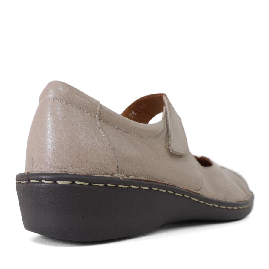 TESSELLI GWENDA CASUAL SHOE