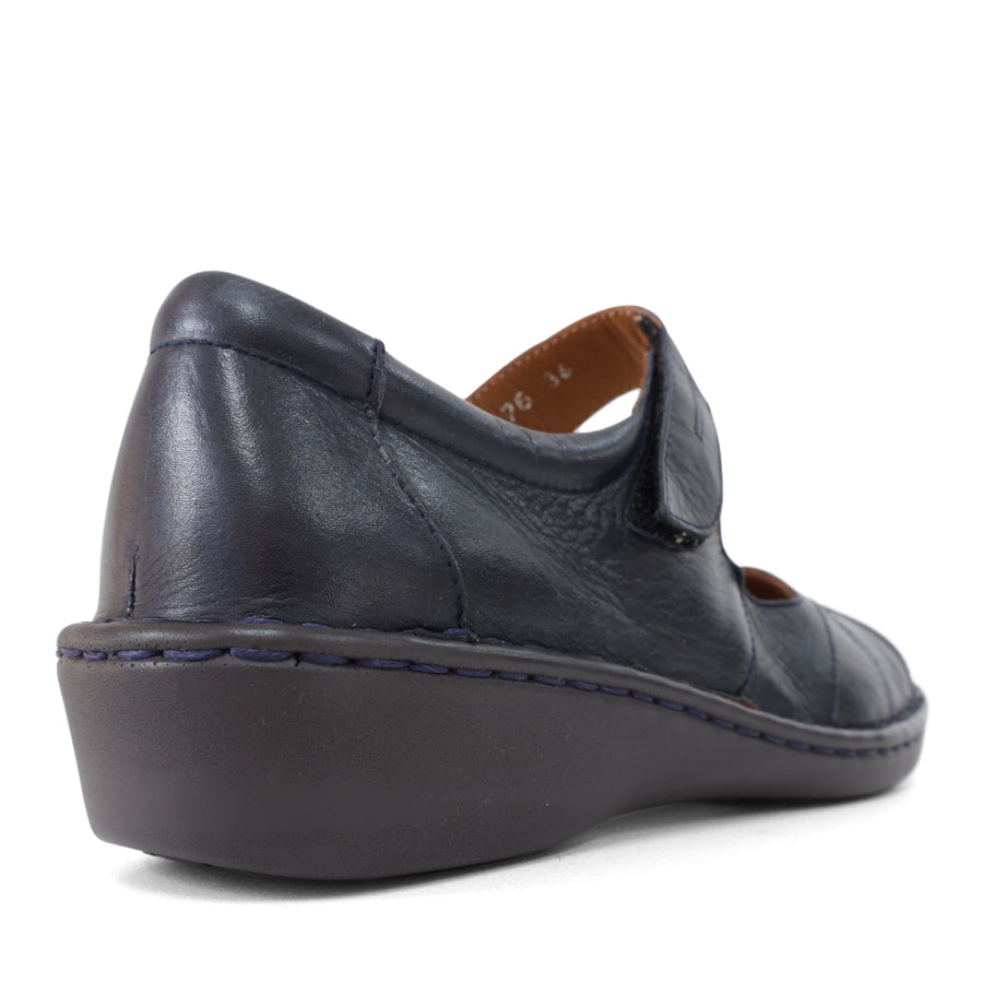 TESSELLI GWENDA CASUAL SHOE