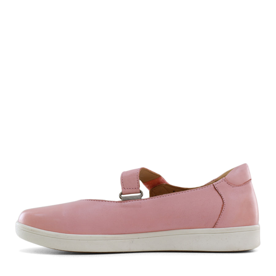 TESSELLI XD HECKLE CASUAL SHOE