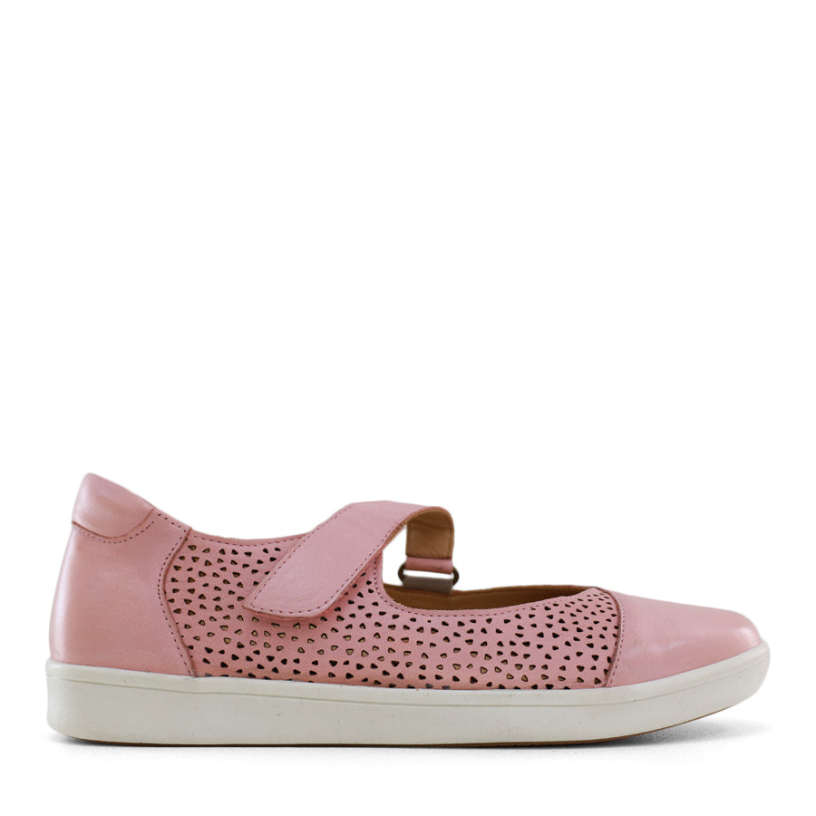 TESSELLI XD HECKLE CASUAL SHOE