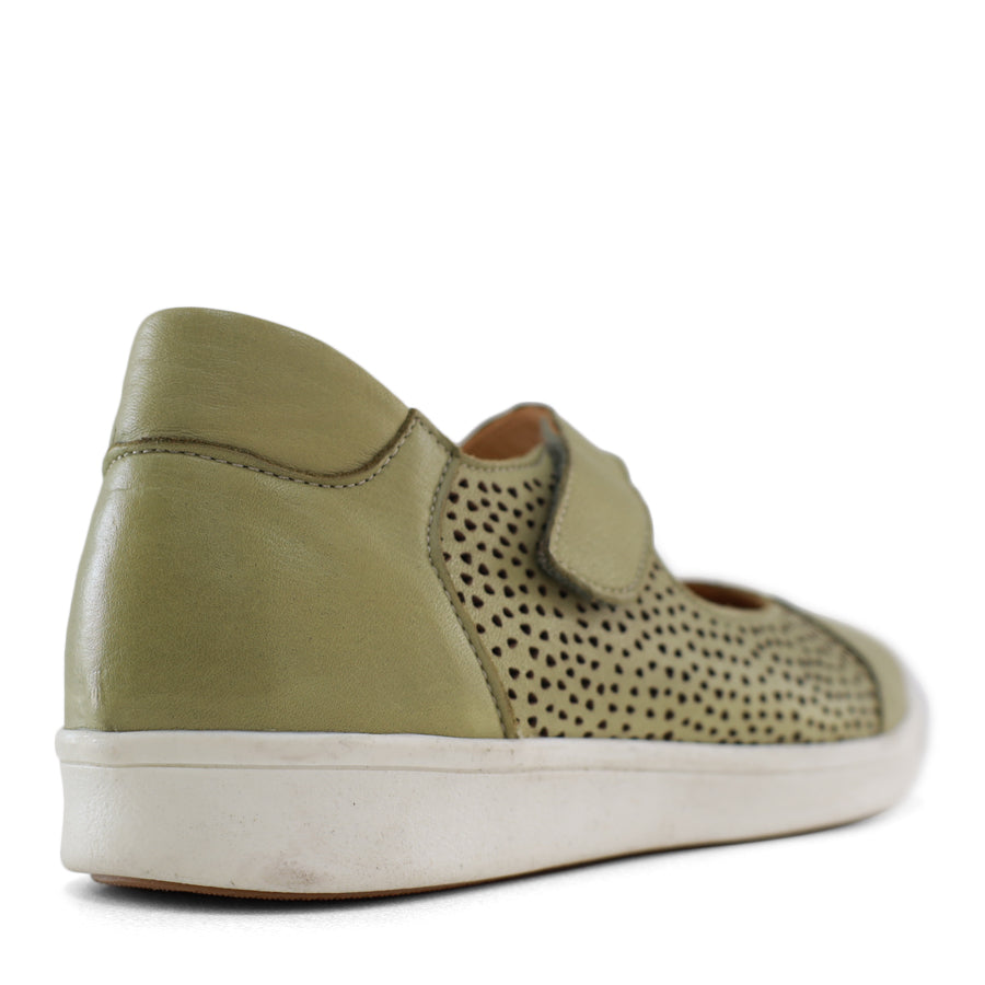 TESSELLI XD HECKLE CASUAL SHOE