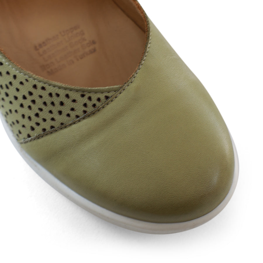 TESSELLI XD HECKLE CASUAL SHOE