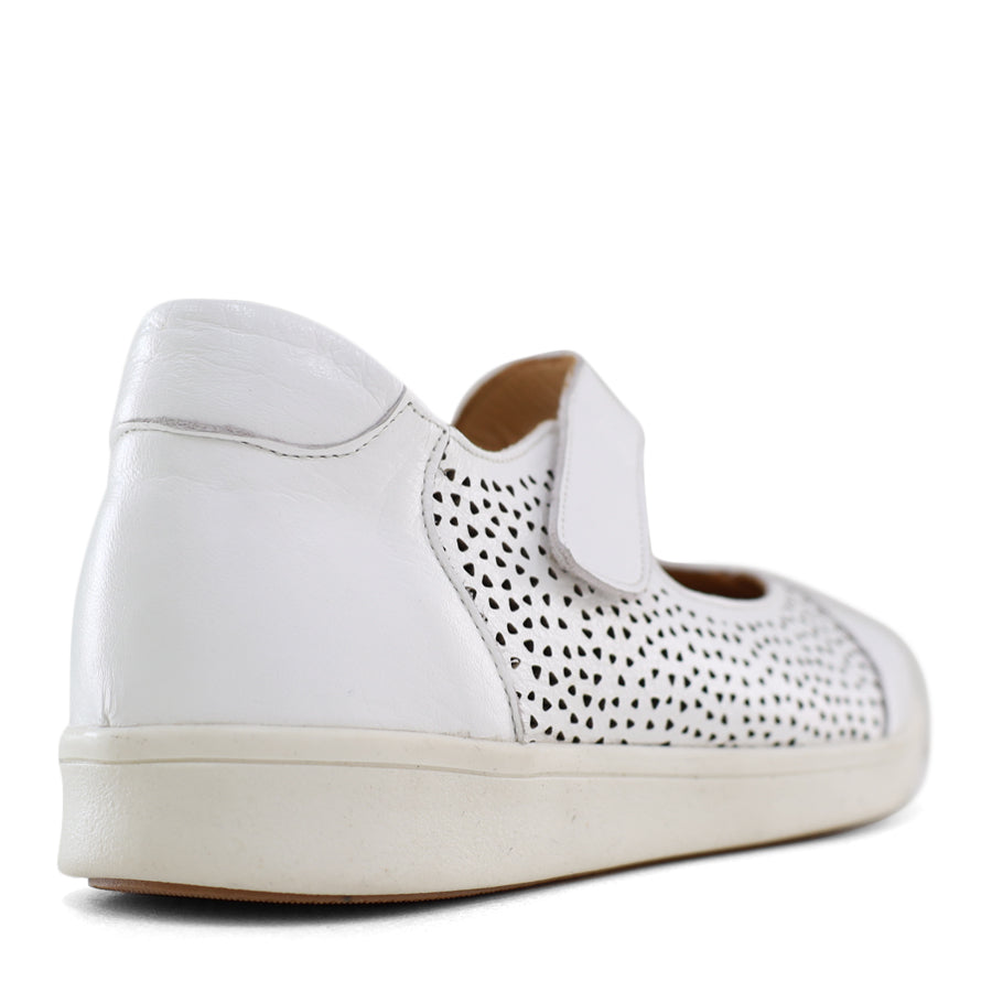 TESSELLI XD HECKLE CASUAL SHOE