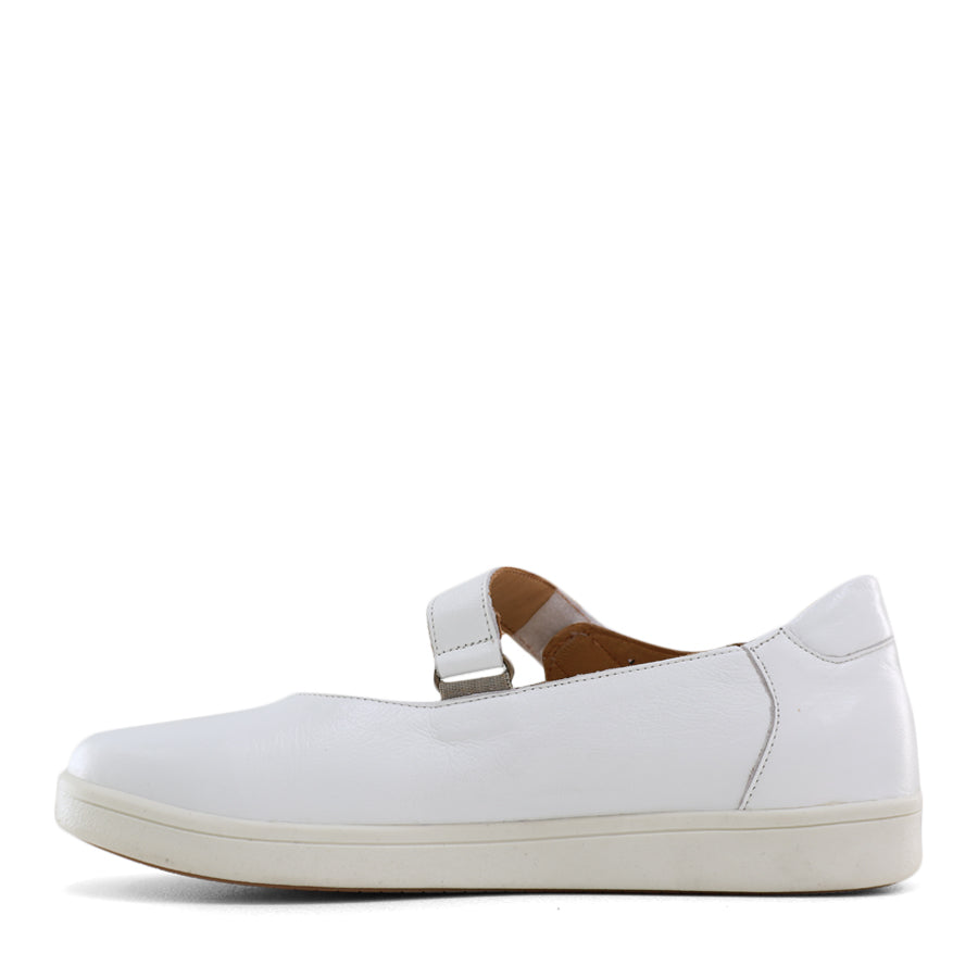 TESSELLI XD HECKLE CASUAL SHOE