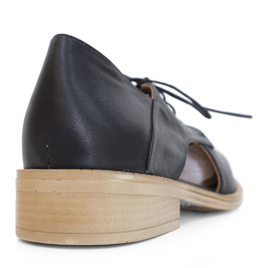 TESSELLI OASIS FLAT SHOES