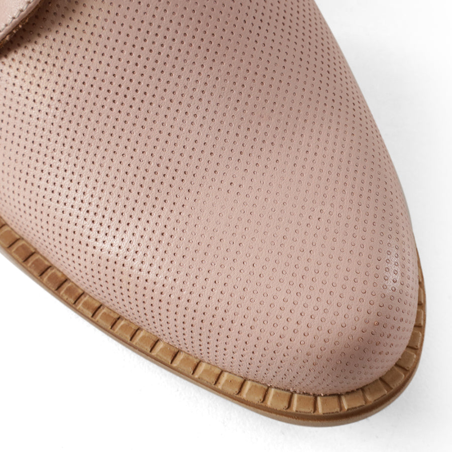 TESSELLI OASIS FLAT SHOES