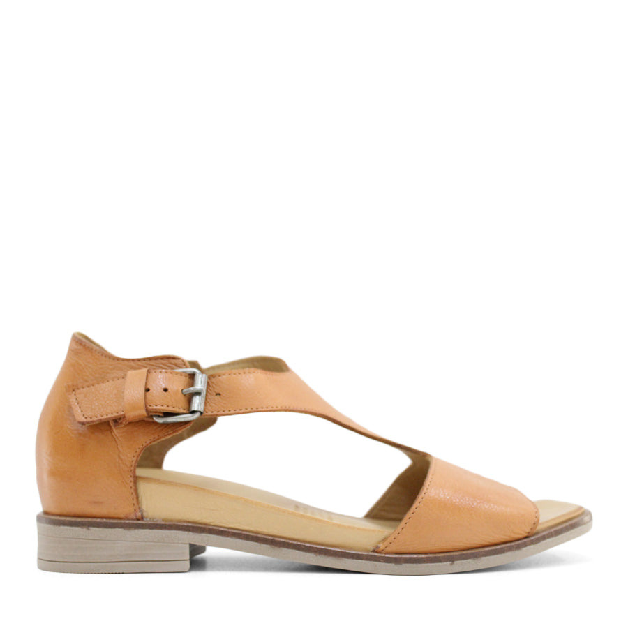 TESSELLI TOWANDA FLAT SANDALS